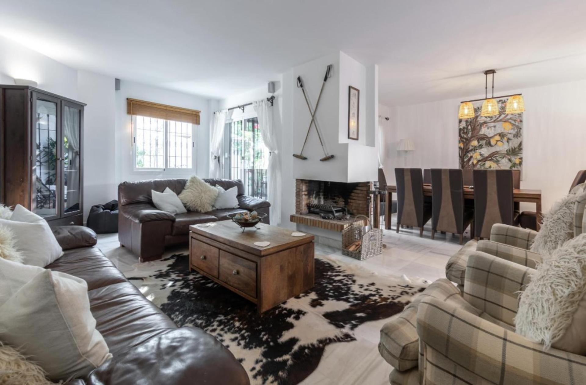 Rumah liburan Luxury 3 Bed Townhouse In Puerto Banus